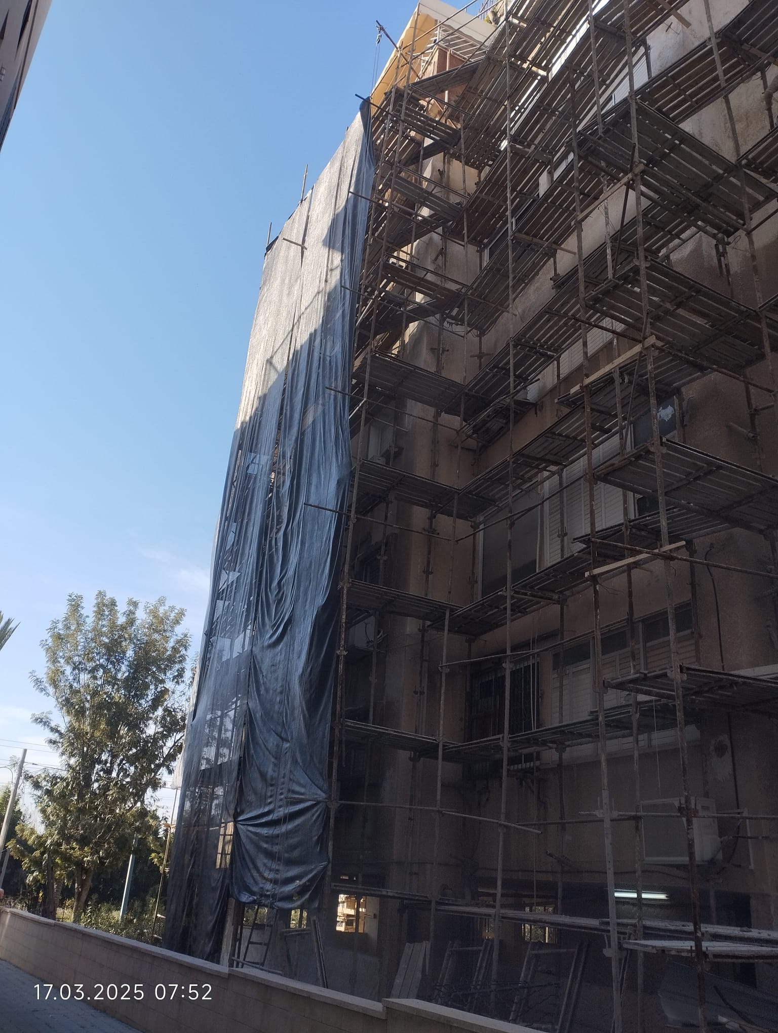 פיגומים ושיקום מבנים, ירקון